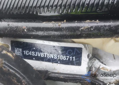 2022 Jeep Wagoneer Series Ii 4X4 from USA, damaged, VIN 1C4SJVBT5NS106711